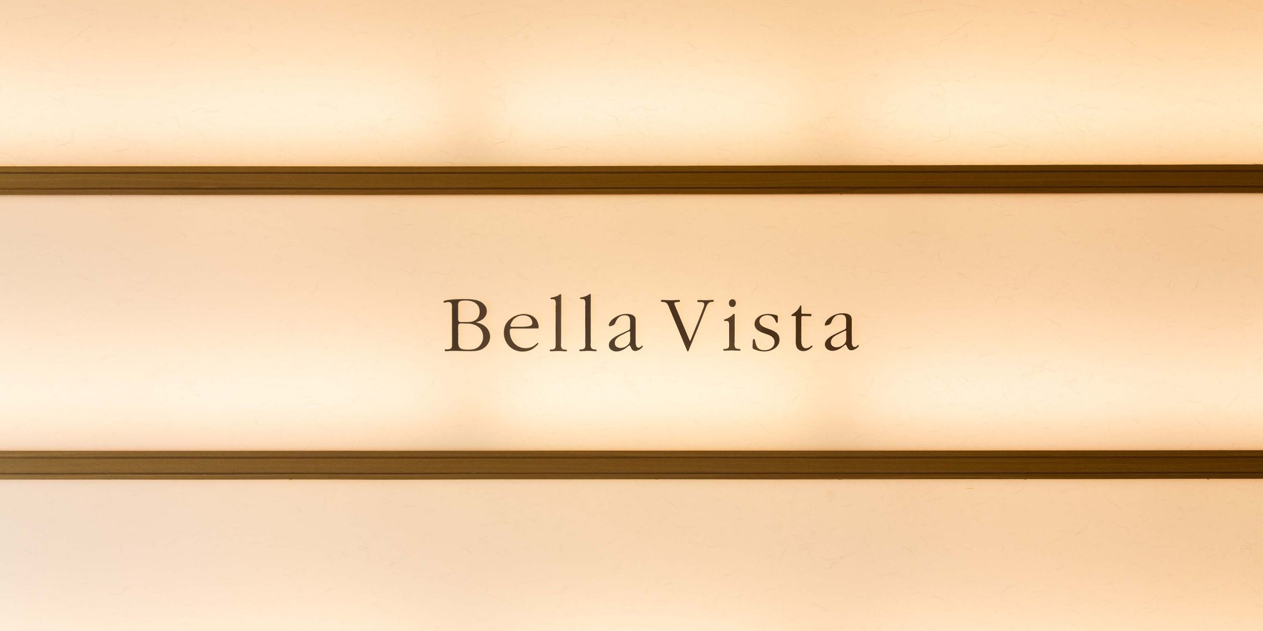 9F レストラン「Bella Vista」